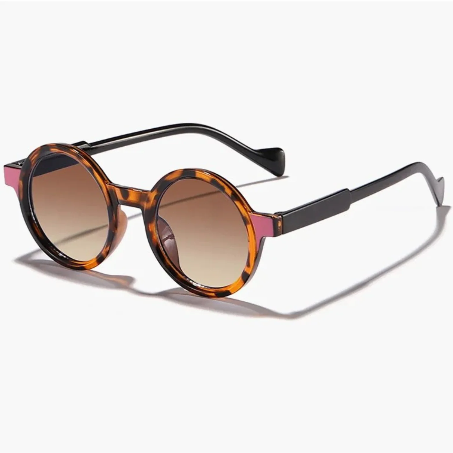 Amara Spectrum Sunglasses - Image 3