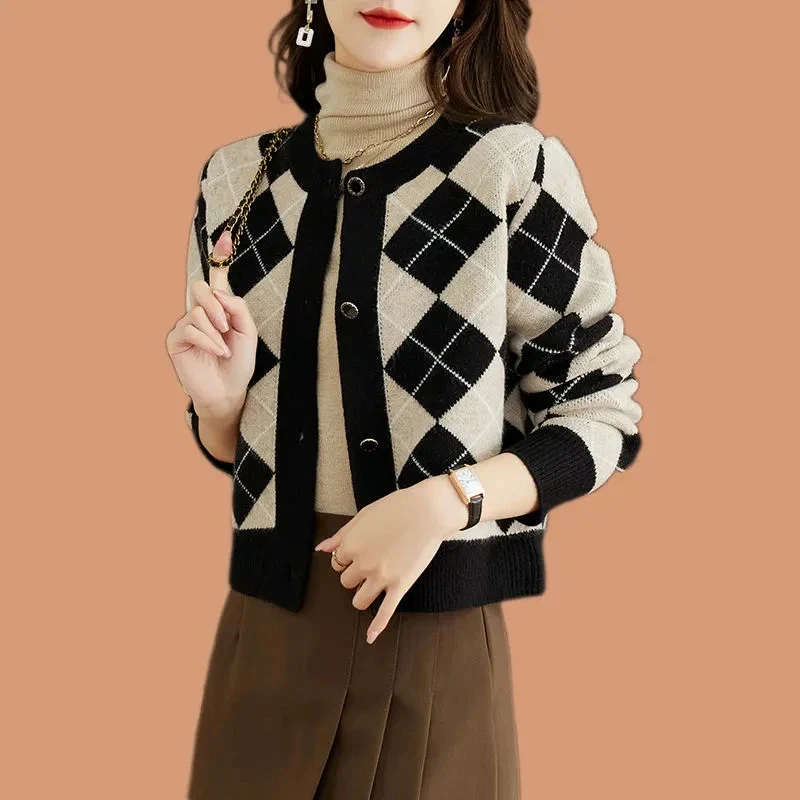 Clara Woods Argyle Top - Image 6