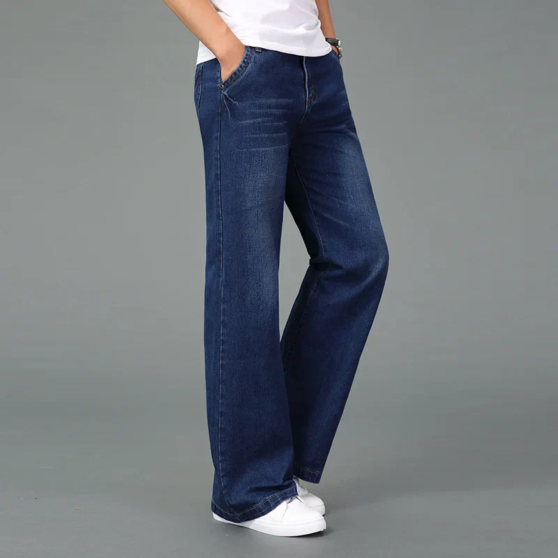 Dan Wellington Flare Boot-Cut Jeans - Image 3