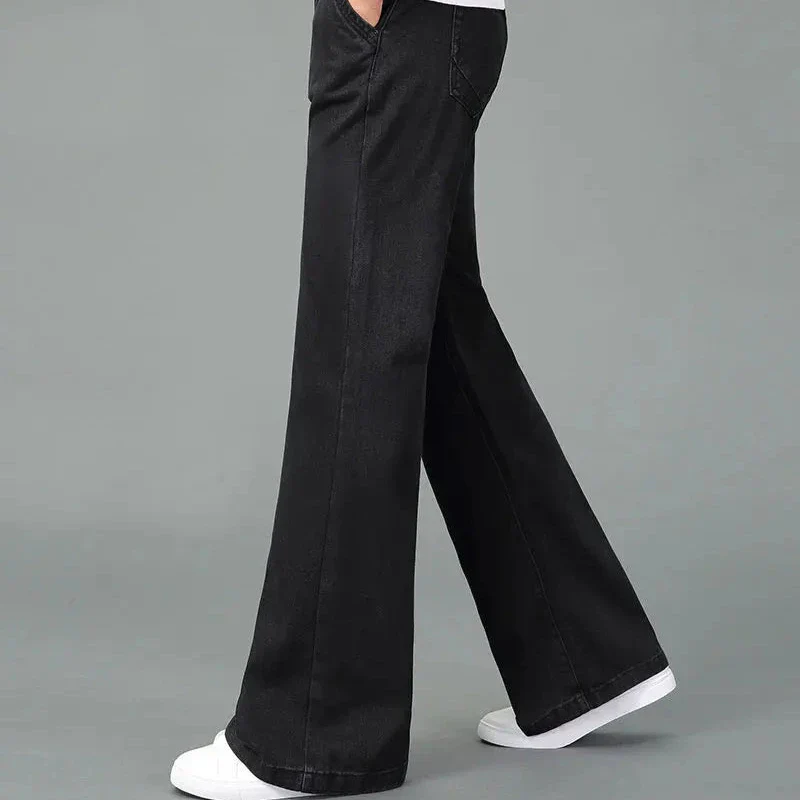 Dan Wellington Flare Boot-Cut Jeans - Image 4
