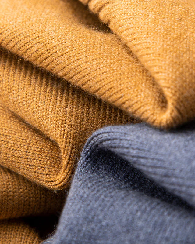Ethan Cashmere V-Neck Sweater - Image 10