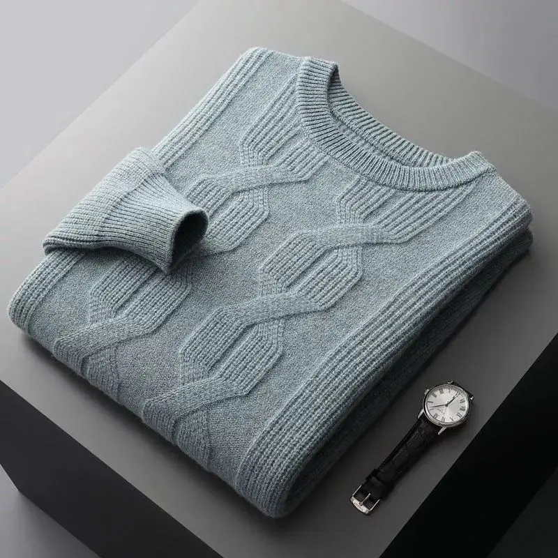 Heritage Cable Knit Sweater - Image 3