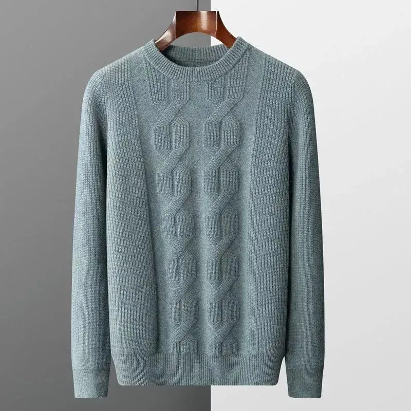 Heritage Cable Knit Sweater - Image 4