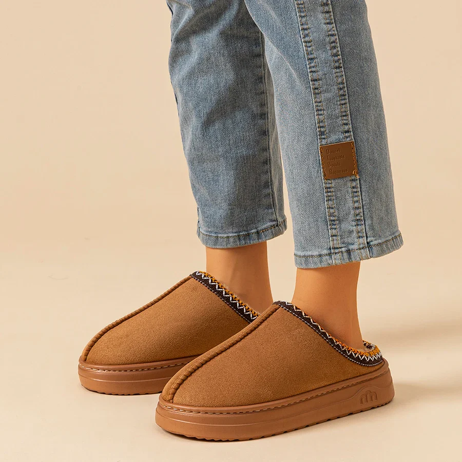 Heritage Fleece Slippers - Image 3