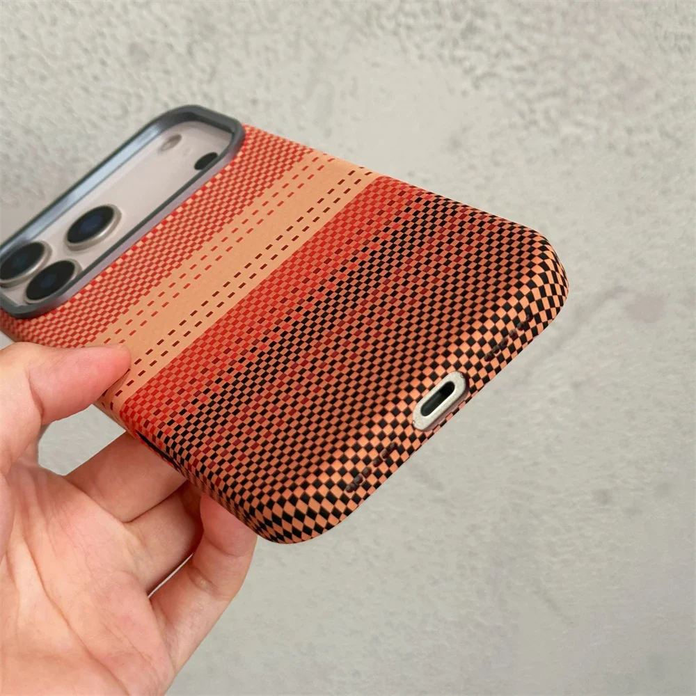 Horizon Fade Case – iPhone 17 Series - Image 8