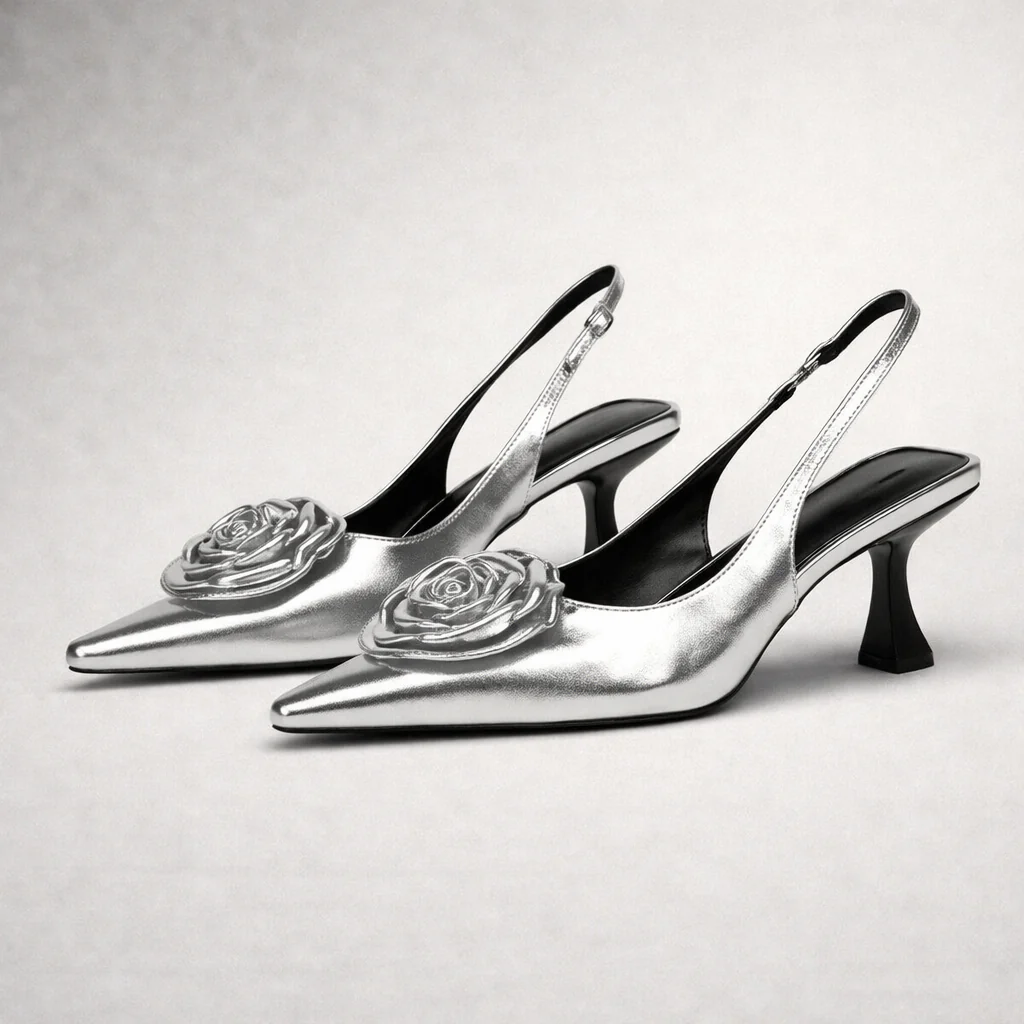 Juliette Pointed Kitten Heel - Image 2