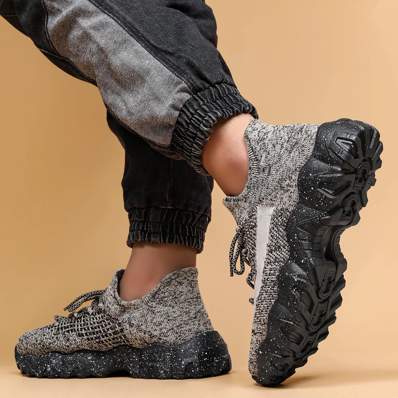 Kingston Knit Performance Sneaker - Image 14