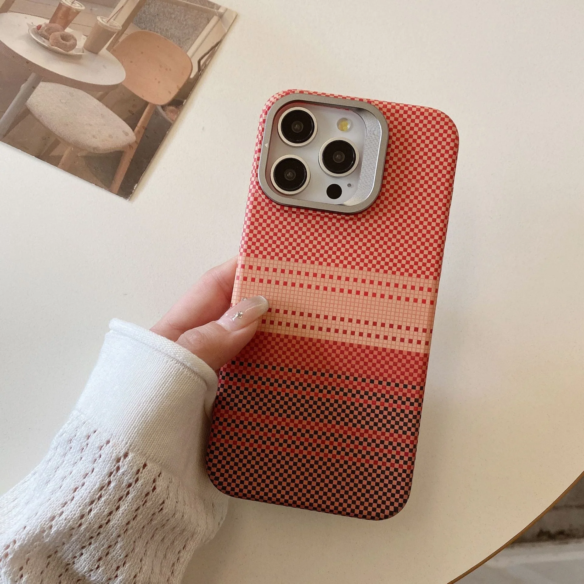 Kingston MagSafe® iPhone Case - Image 14