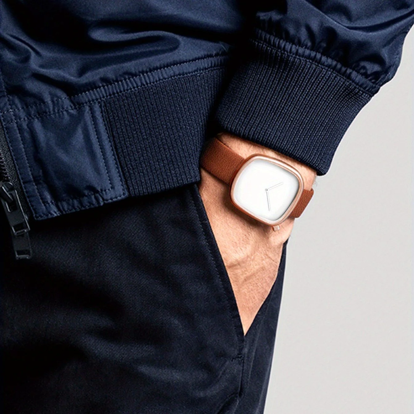 Logan Pierce Minimalist Timepiece - Image 9