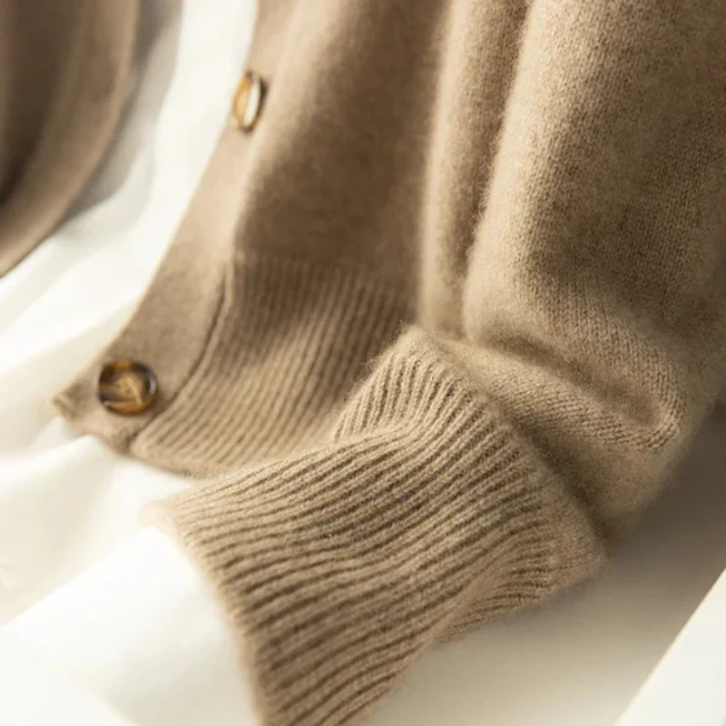 Madison Peers Wool Top - Image 19