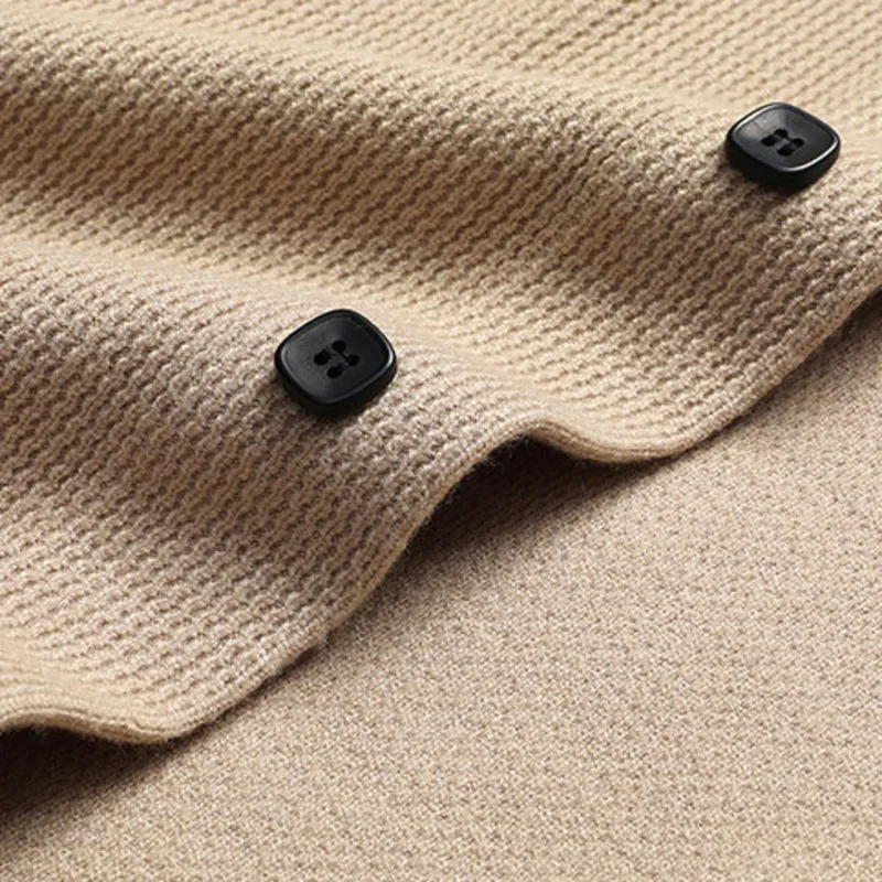 Max Wellington Prestige Cardigan - Image 3