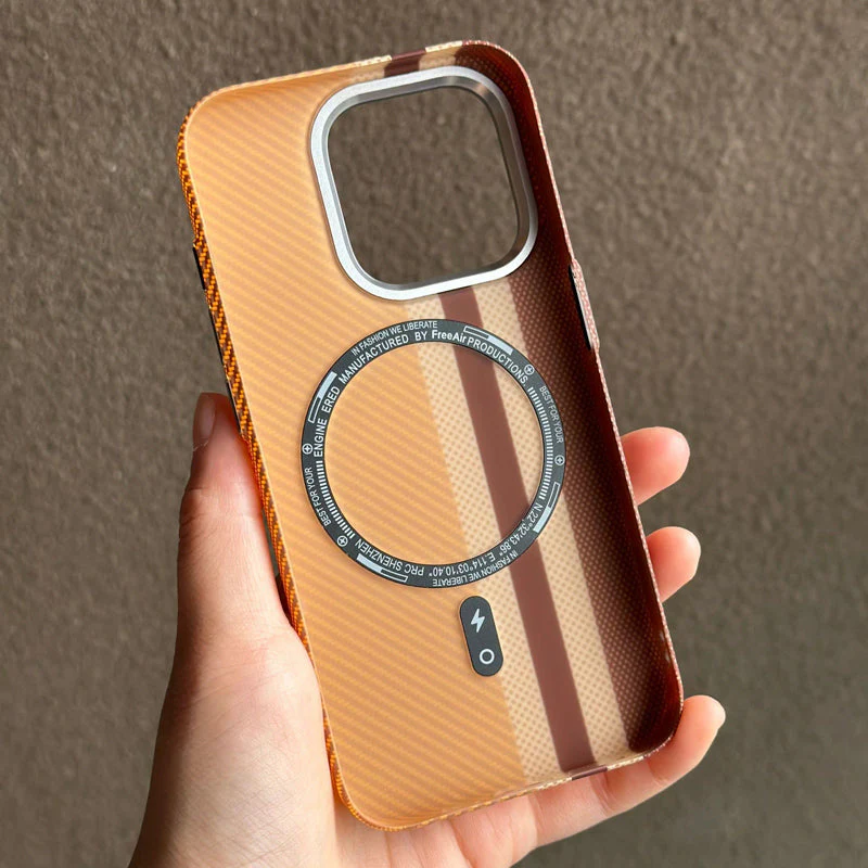Montreal Carbon Fibre MagSafe® iPhone Case - Image 13