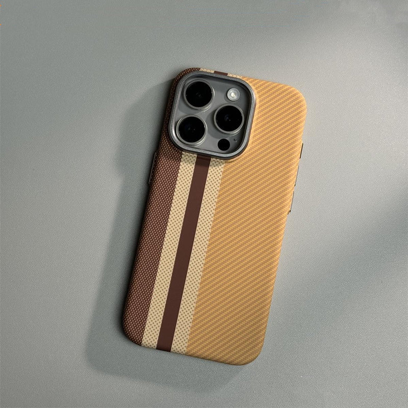 Montreal Carbon Fibre MagSafe® iPhone Case - Image 3
