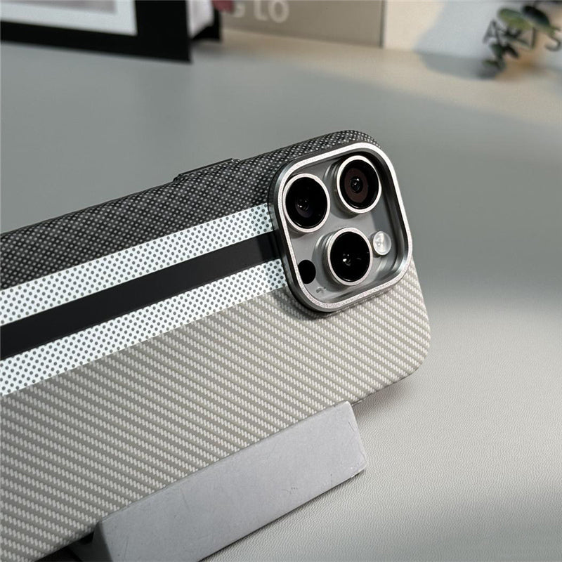 Montreal Carbon Fibre MagSafe® iPhone Case - Image 9