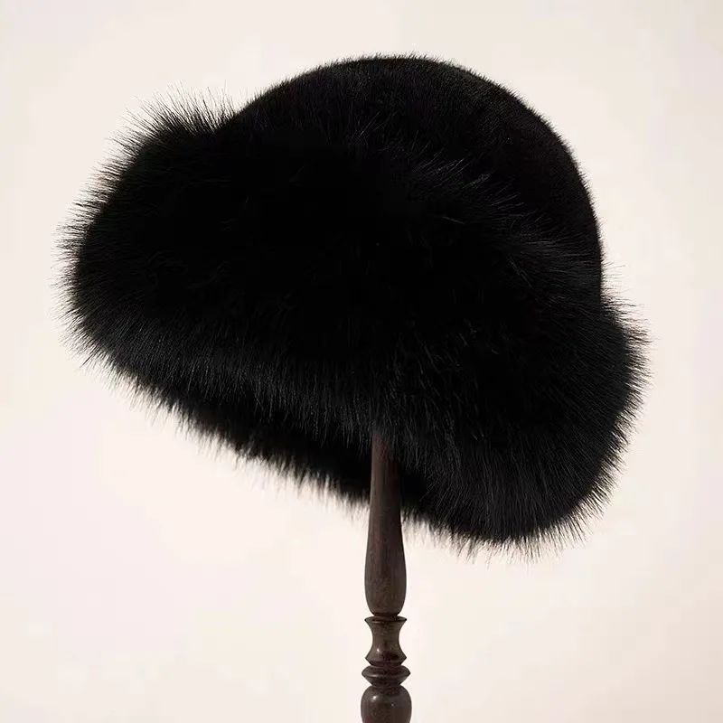Violet Parker Fur Hat - Image 5