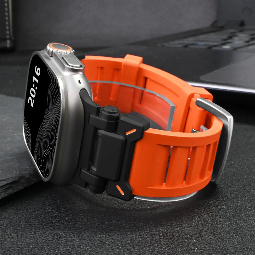 Voyage Silicone Apple Watch Band - Image 15