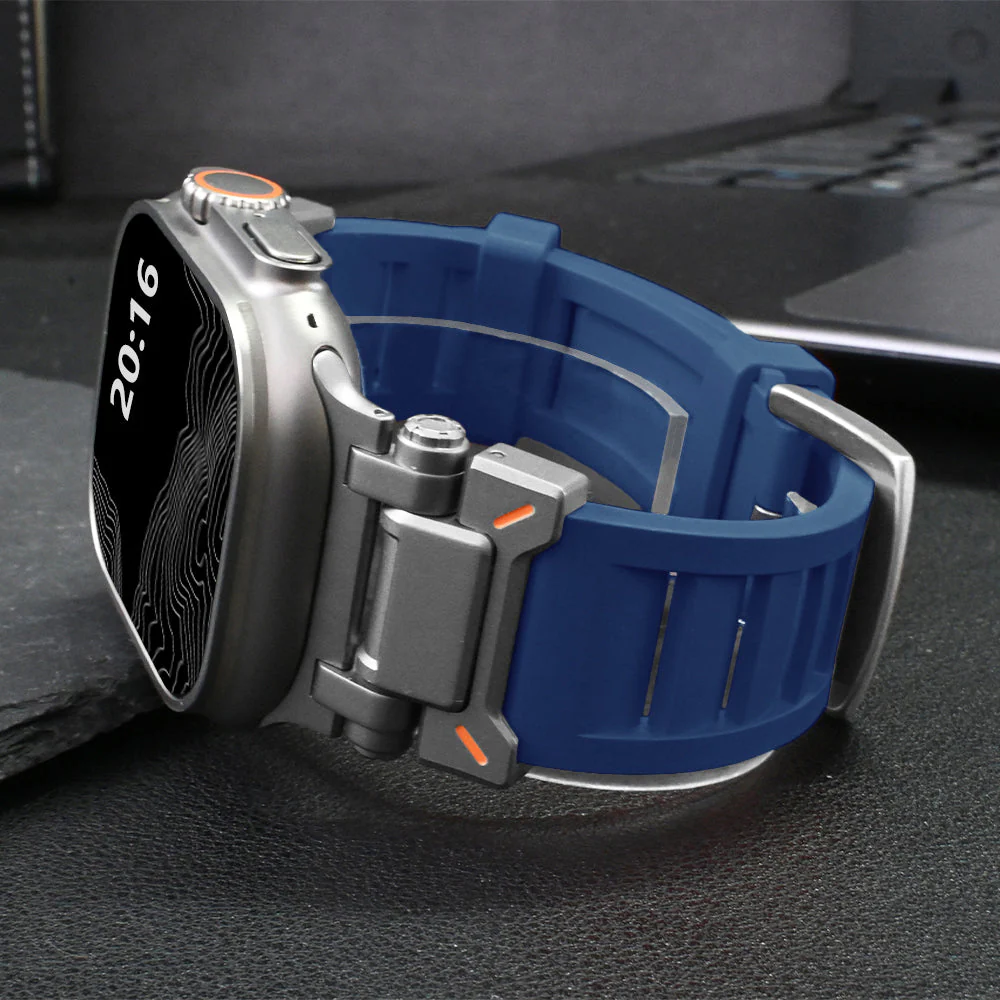 Voyage Silicone Apple Watch Band - Image 4